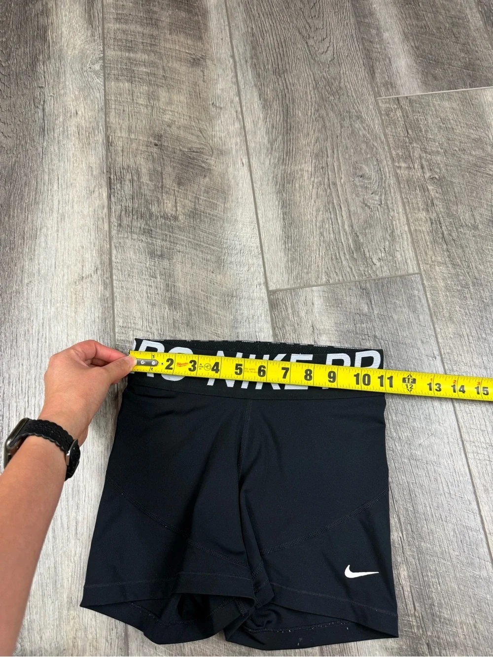 Nike size xs